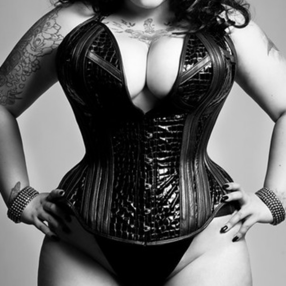 Couture Steelboned Corset. 26"